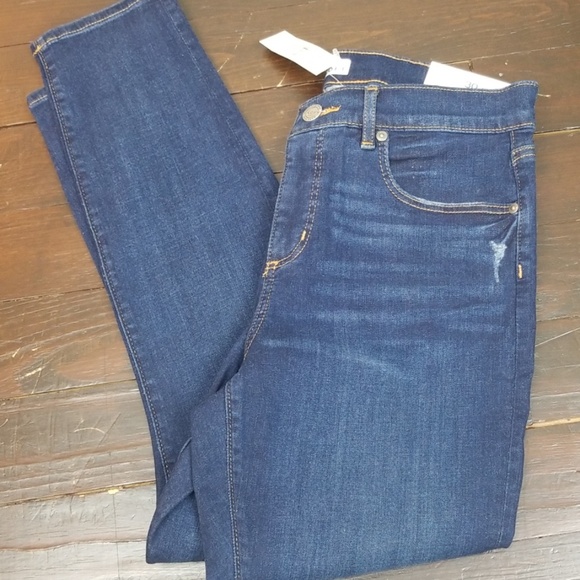 LOFT | Dark Wash Crop Jean - Picture 4 of 6